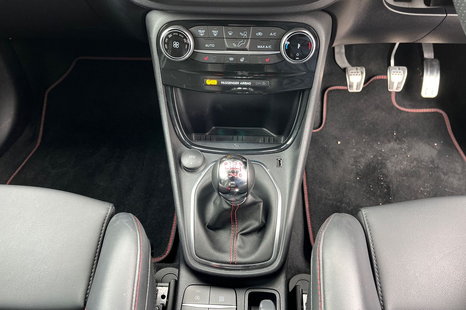 Ford Puma Photo 33
