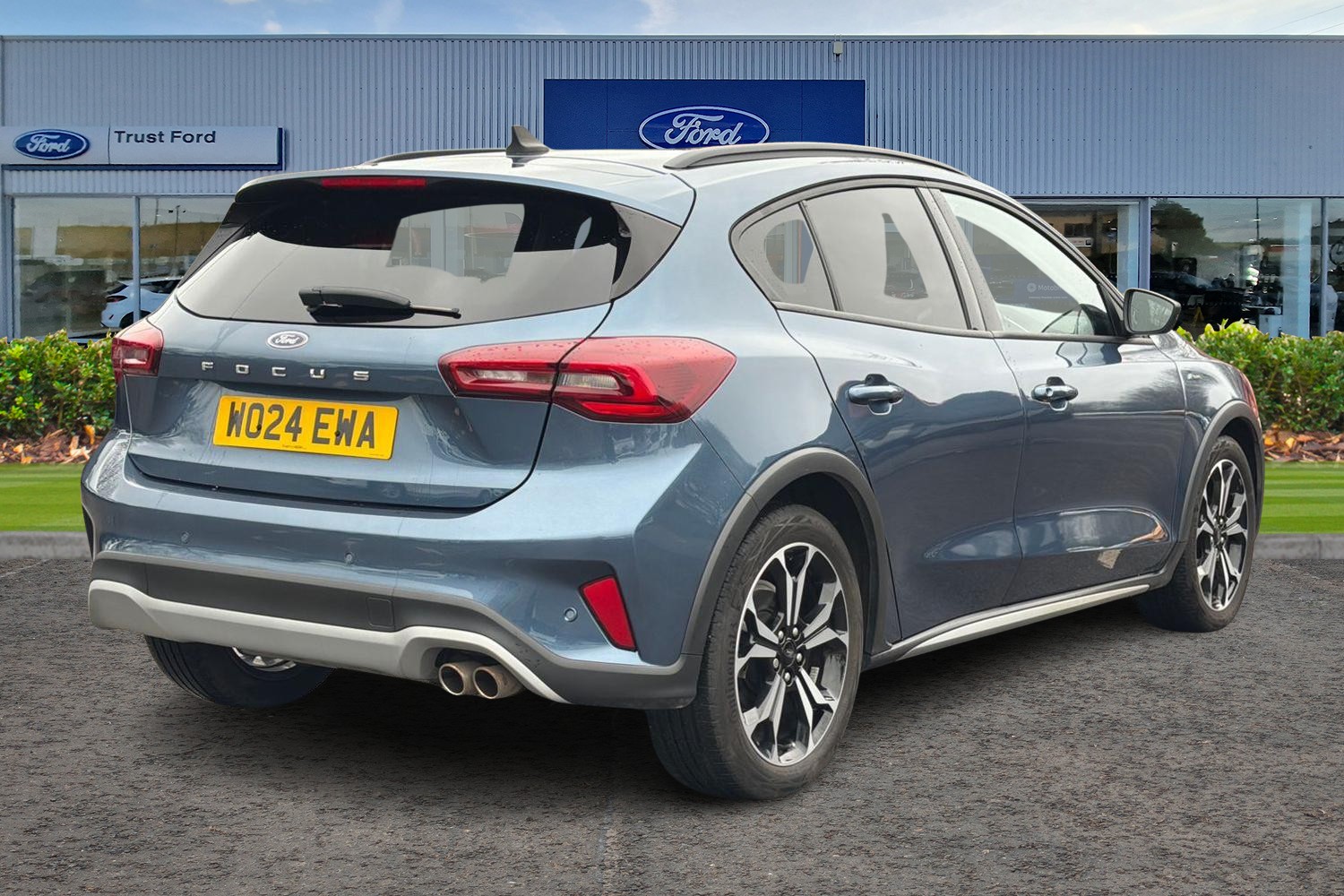 Ford FOCUS Photo 3