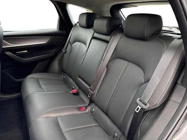 MAZDA Cx-60 Photo 9
