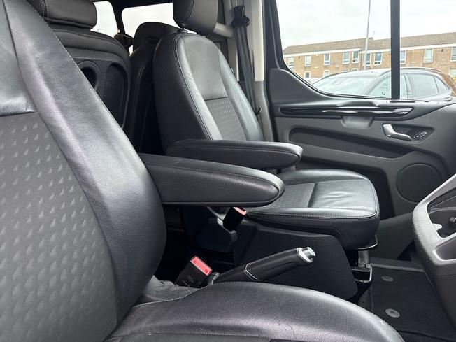 FORD Tourneo Custom Photo 50