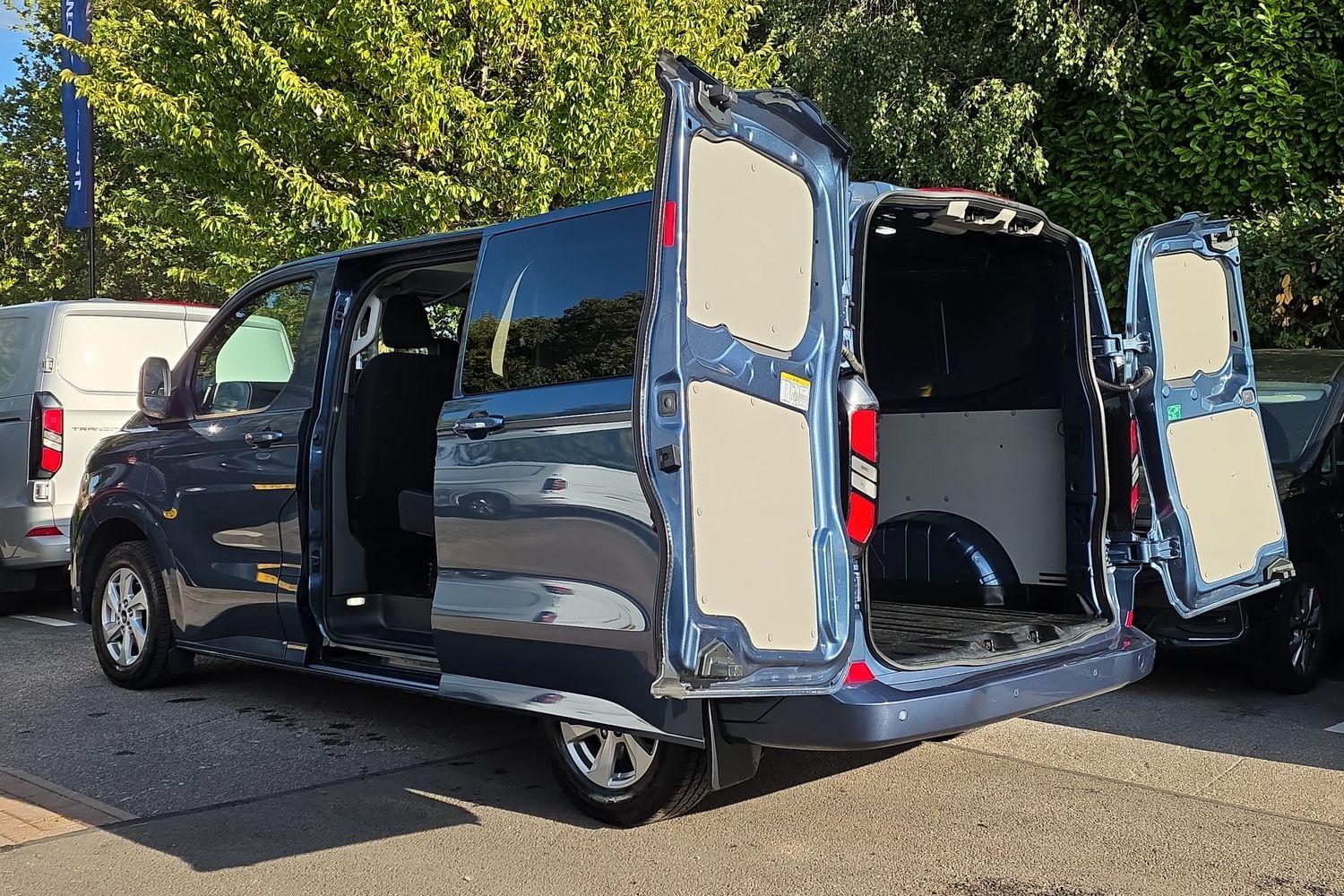 Ford TRANSIT CUSTOM Photo 6