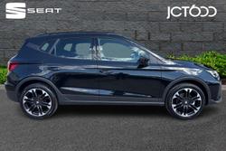 SEAT Arona Photo 4