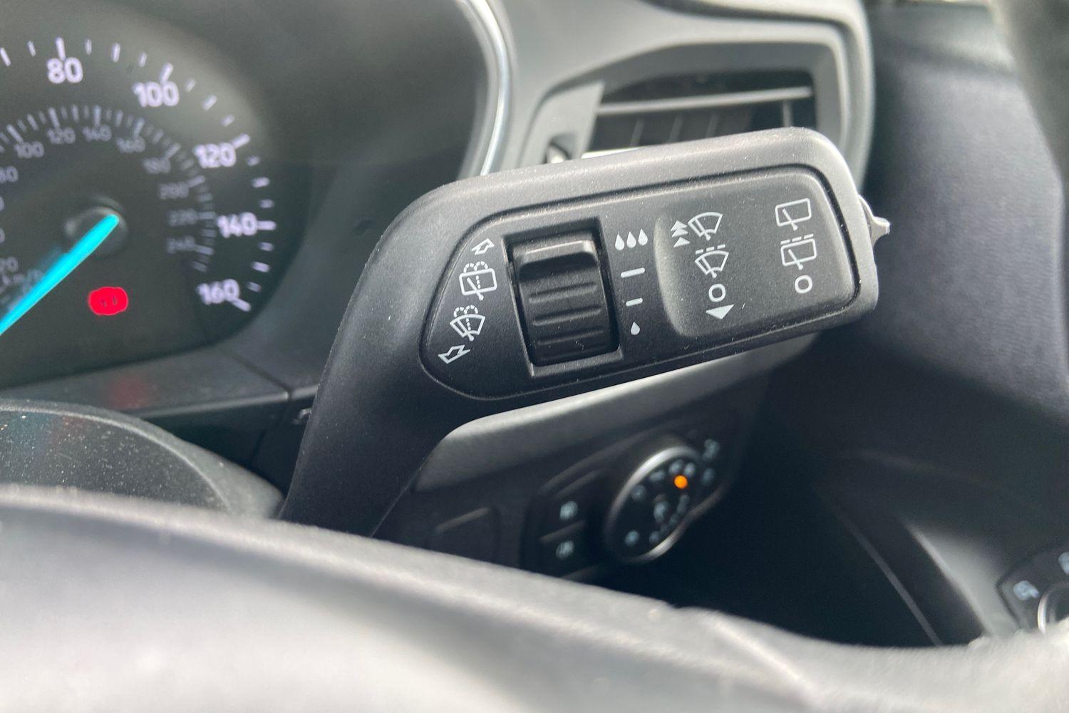 Ford FOCUS Photo 14