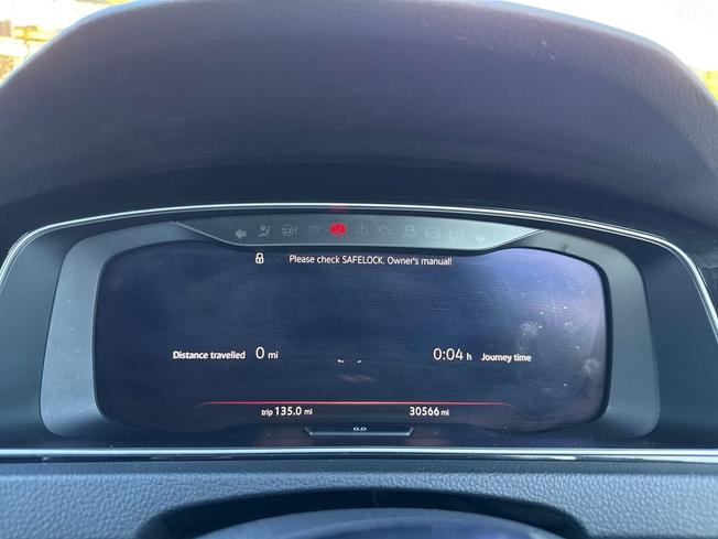 VOLKSWAGEN Golf Photo 15