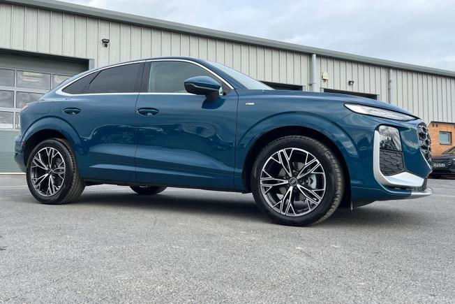 AUDI  Q3 Sportback Photo 58