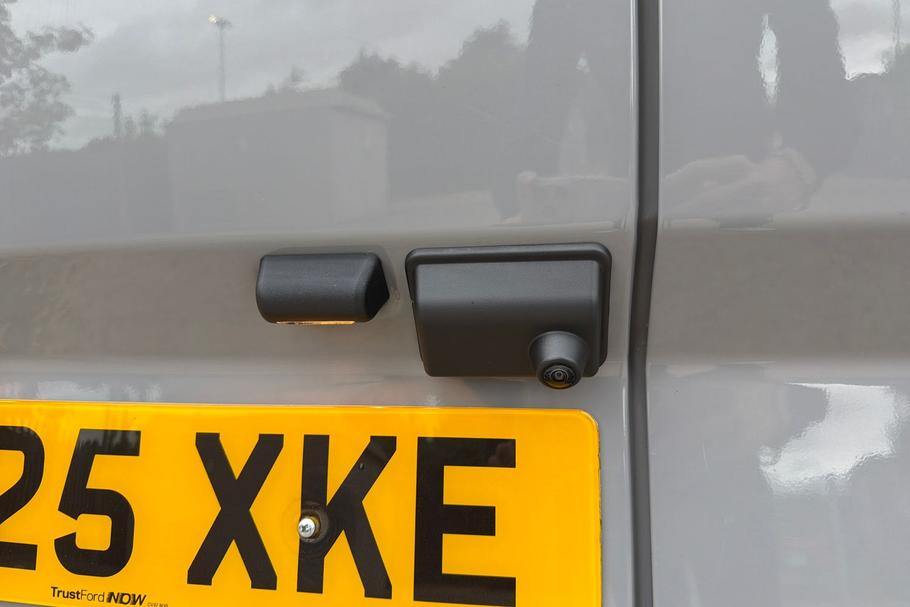 Used Ford TRANSIT CUSTOM WP25XKE 23