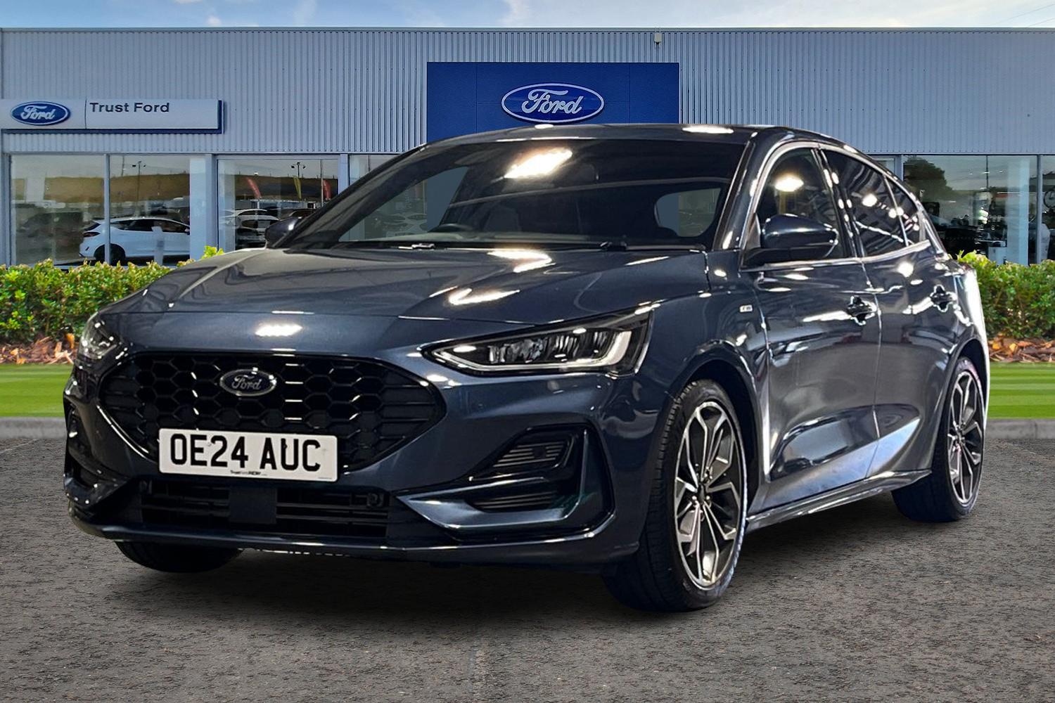 Ford FOCUS Photo 4