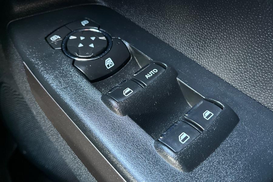 Ford ECOSPORT Photo autoimg-3942260b07fa27923e9fa629fbf803dc073beb9b.jpg