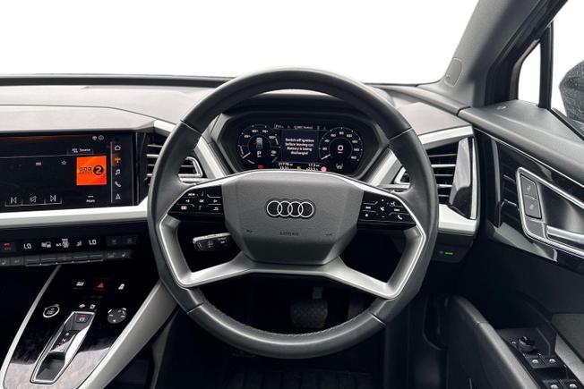 AUDI Q4 E-Tron Photo 11