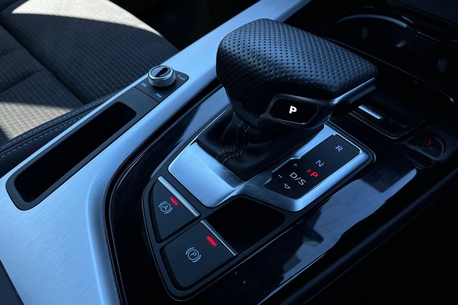 Audi A4 Photo 29