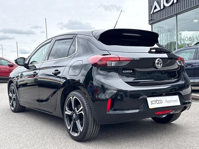 VAUXHALL Corsa Photo 28