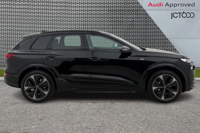 AUDI Q6 E-Tron Photo 4