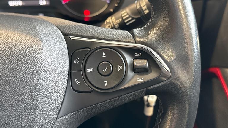 Used Vauxhall Crossland DL21HYX 16