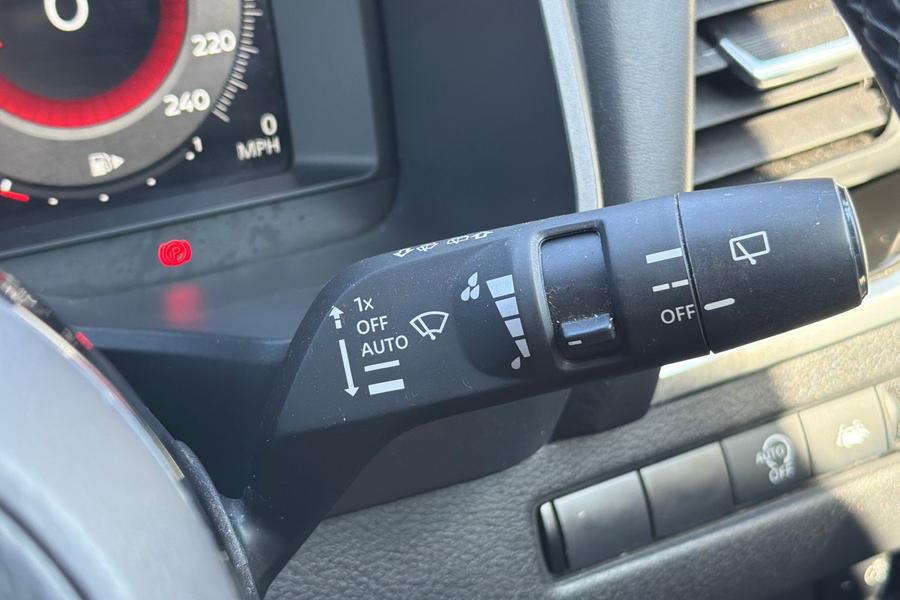 Nissan QASHQAI Photo autoimg-395d135e051ad04f82342621f7037d446eec0053.jpg