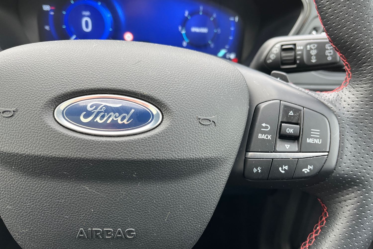 Ford Kuga Photo 36