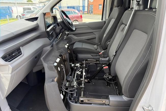 VOLKSWAGEN Transporter Photo 47