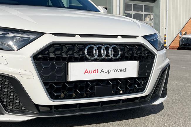 Audi A1 Photo 23