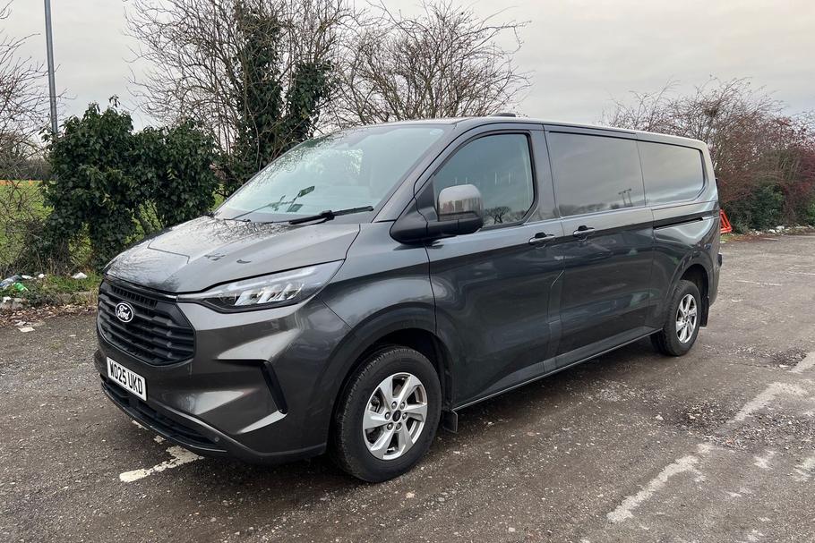 Used Ford TRANSIT CUSTOM WO25UKD 29