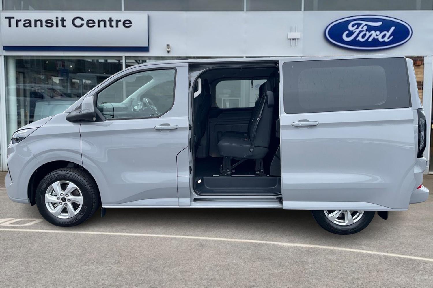 Ford TRANSIT CUSTOM Photo 5