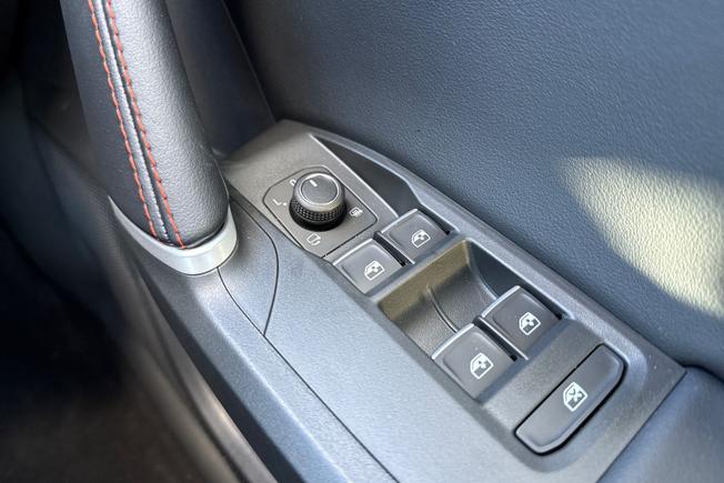 SEAT Leon Photo 33