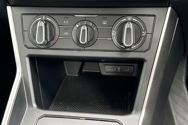 Volkswagen Polo Photo 21