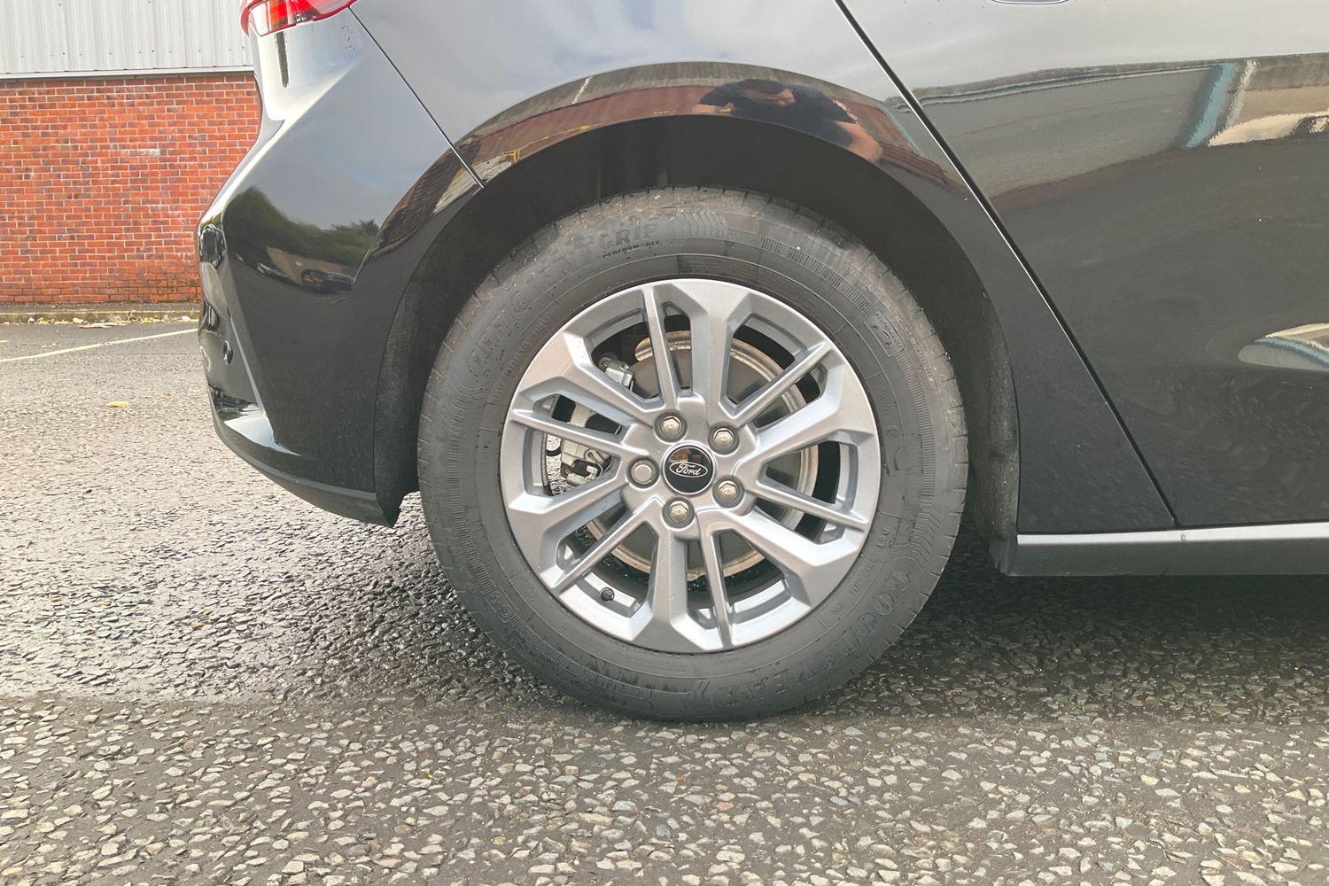 Ford Focus Photo 7
