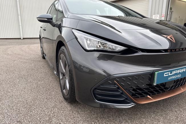 CUPRA Born Photo 19