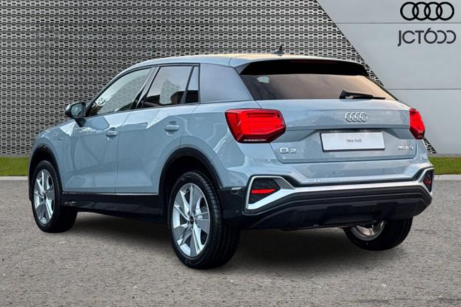 AUDI Q2 Photo 3