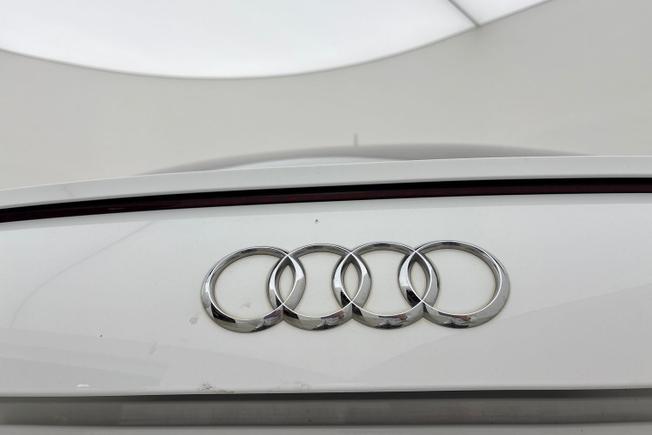 Audi TT Photo 22