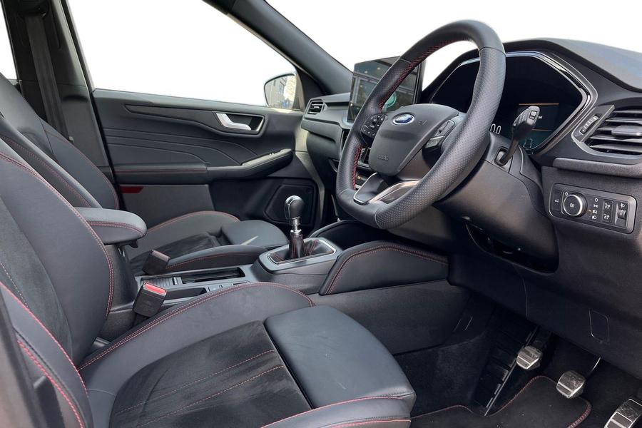 Ford Kuga Photo autoimg-397a91f0ed70fc4c34fe8b5b7ee70200ca25095c.jpg