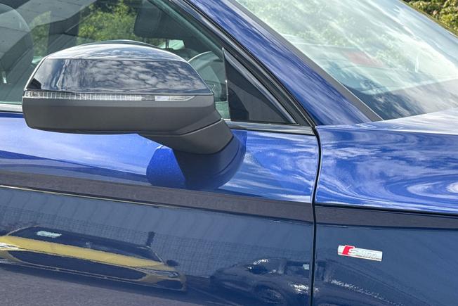 AUDI Q5 Photo 20