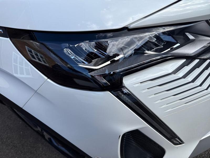 Used Peugeot 3008 EK22WWT 28