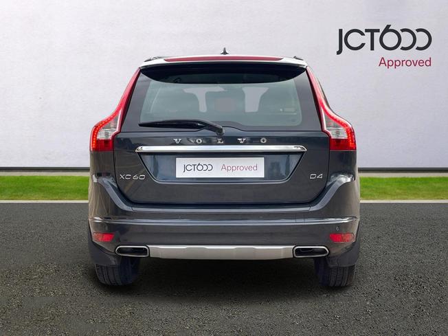 VOLVO XC60 Photo 7