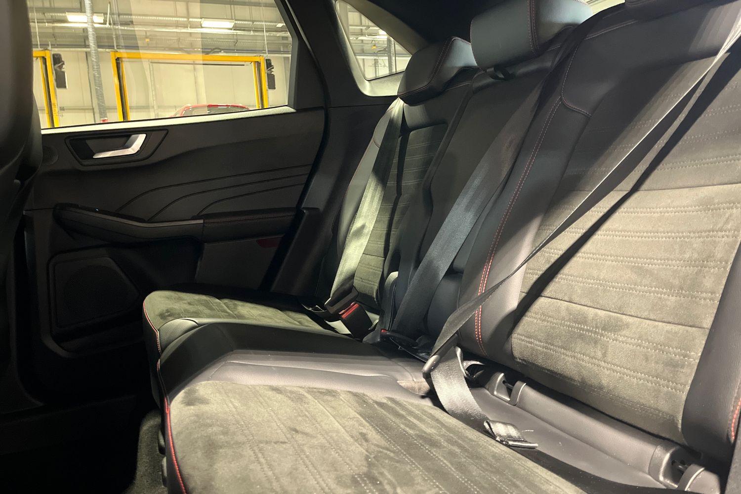 Ford KUGA Photo 19