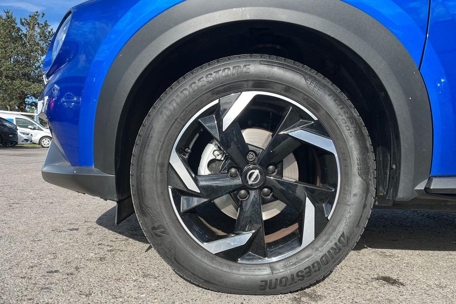 Nissan Juke Photo autoimg-398b0c8968c4f95073a43bba0e5496cc05efd792.jpg