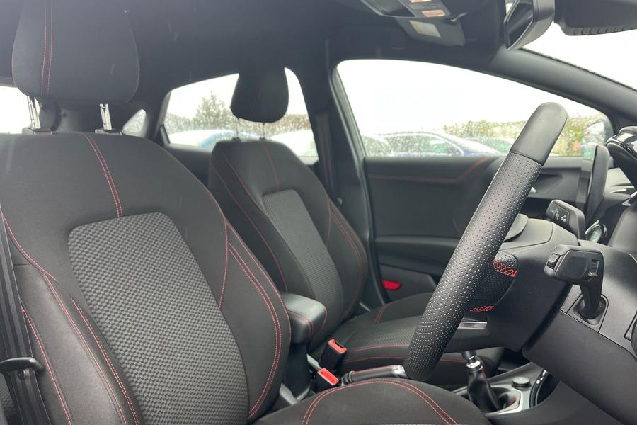 Ford Puma Photo autoimg-398c442aad1811330718deb4868689176e3d2f5f.jpg