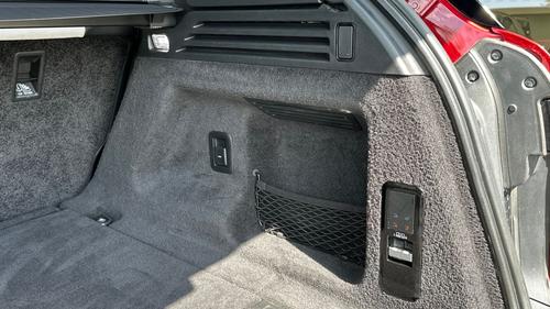Land Rover Range Rover Sport Photo autoimg-398fc3ea687dbc3a9d95f04dfc95c0625c8ba22a.jpg