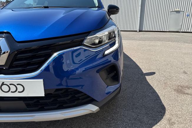 RENAULT Captur Photo 29