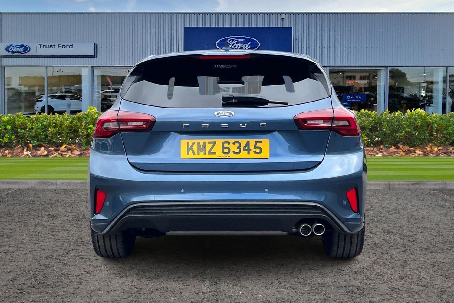 Ford Focus Photo 6