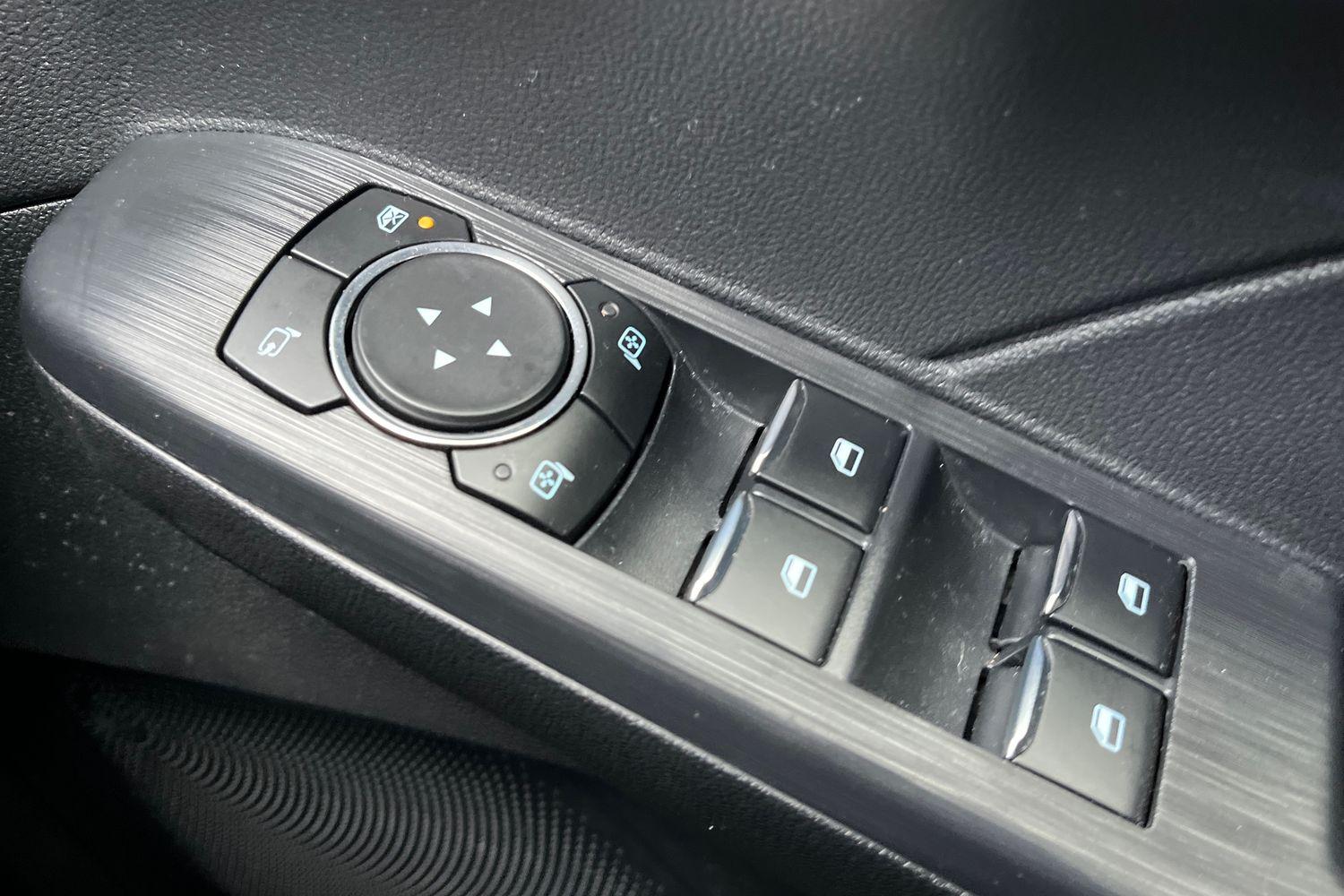 Ford KUGA Photo 15
