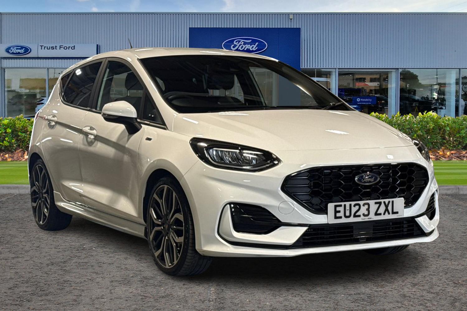 Ford FIESTA Photo 0