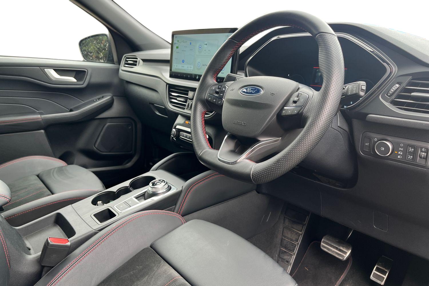 Ford KUGA Photo 8