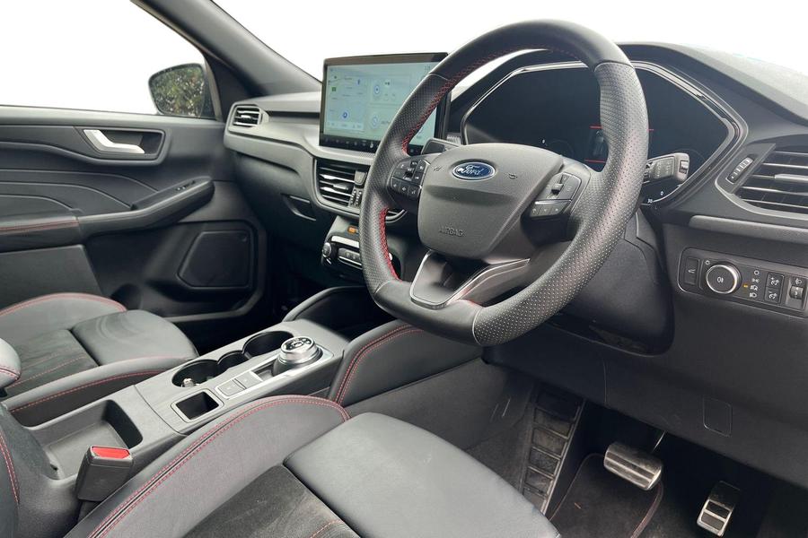 Ford KUGA Photo autoimg-399959764d1225b03ef429fa4ae54b3e7decf6ad.jpg