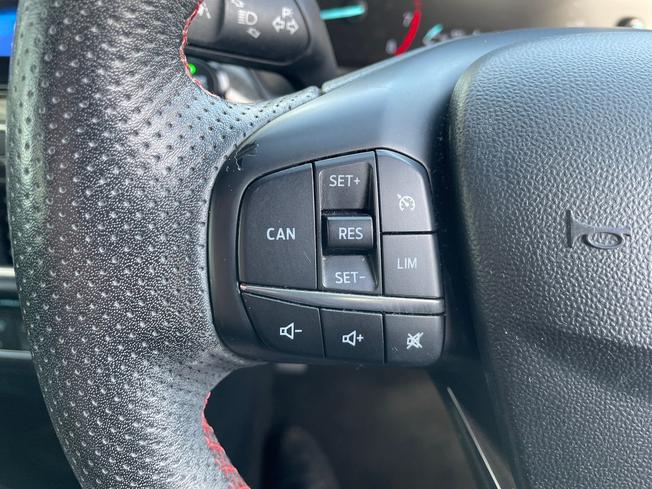 FORD Fiesta Photo 16