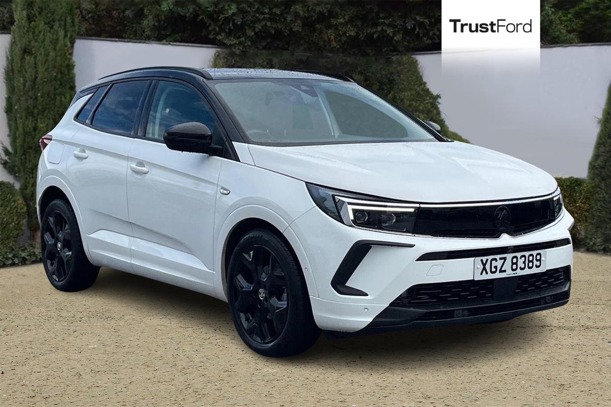 Vauxhall Grandland dealer public-web source image