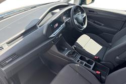VOLKSWAGEN Caddy Maxi Photo 2