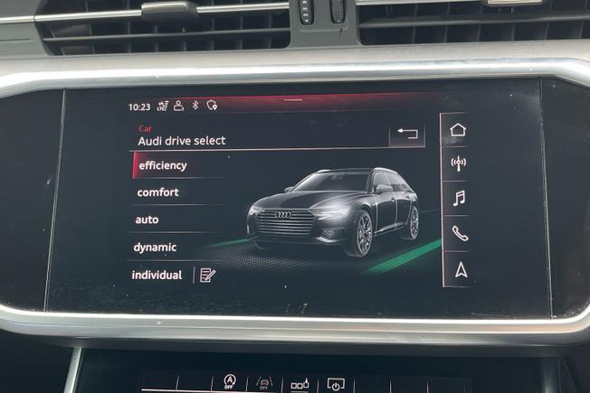 AUDI A6 Avant Photo 23