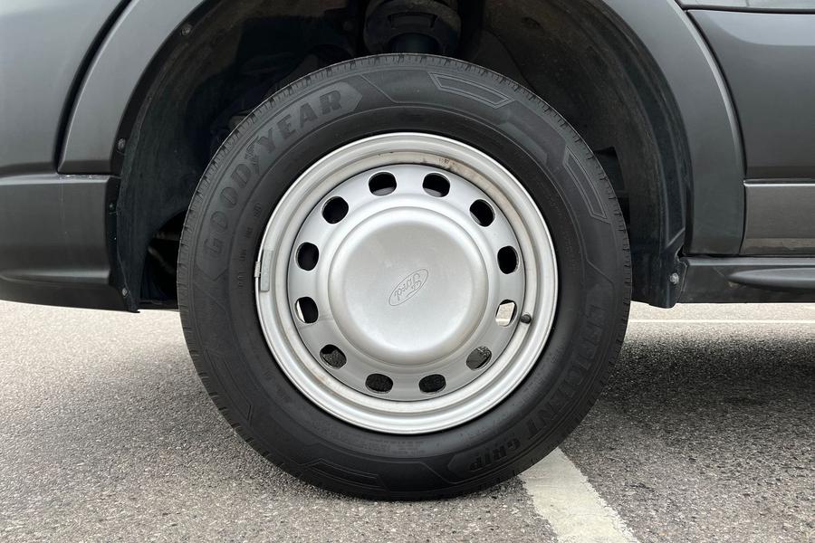 Ford TRANSIT Photo autoimg-39a0c98aa5112f4486d7b2bfd36479b6381669ec.jpg