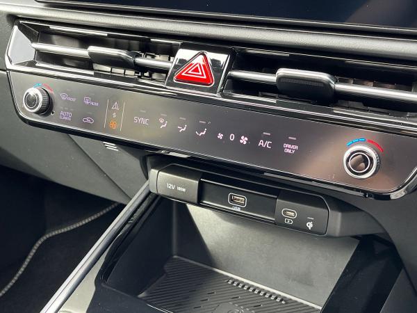 Kia Niro Photo autoimg-39a2f0db327a818864fd06802b46a88a50f2a501.jpg