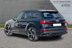 Audi Q7 Photo 3